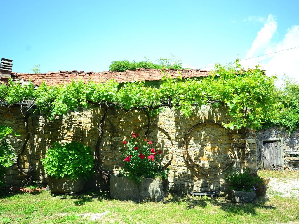 Belvilla By Oyo Casa Mazzola Fivizzano Exterior photo